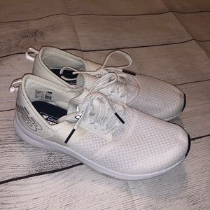 New balance shoes
